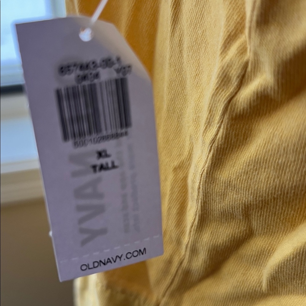 Old Navy Sleeveless Yellow Shift Dress - Picture 4 of 4